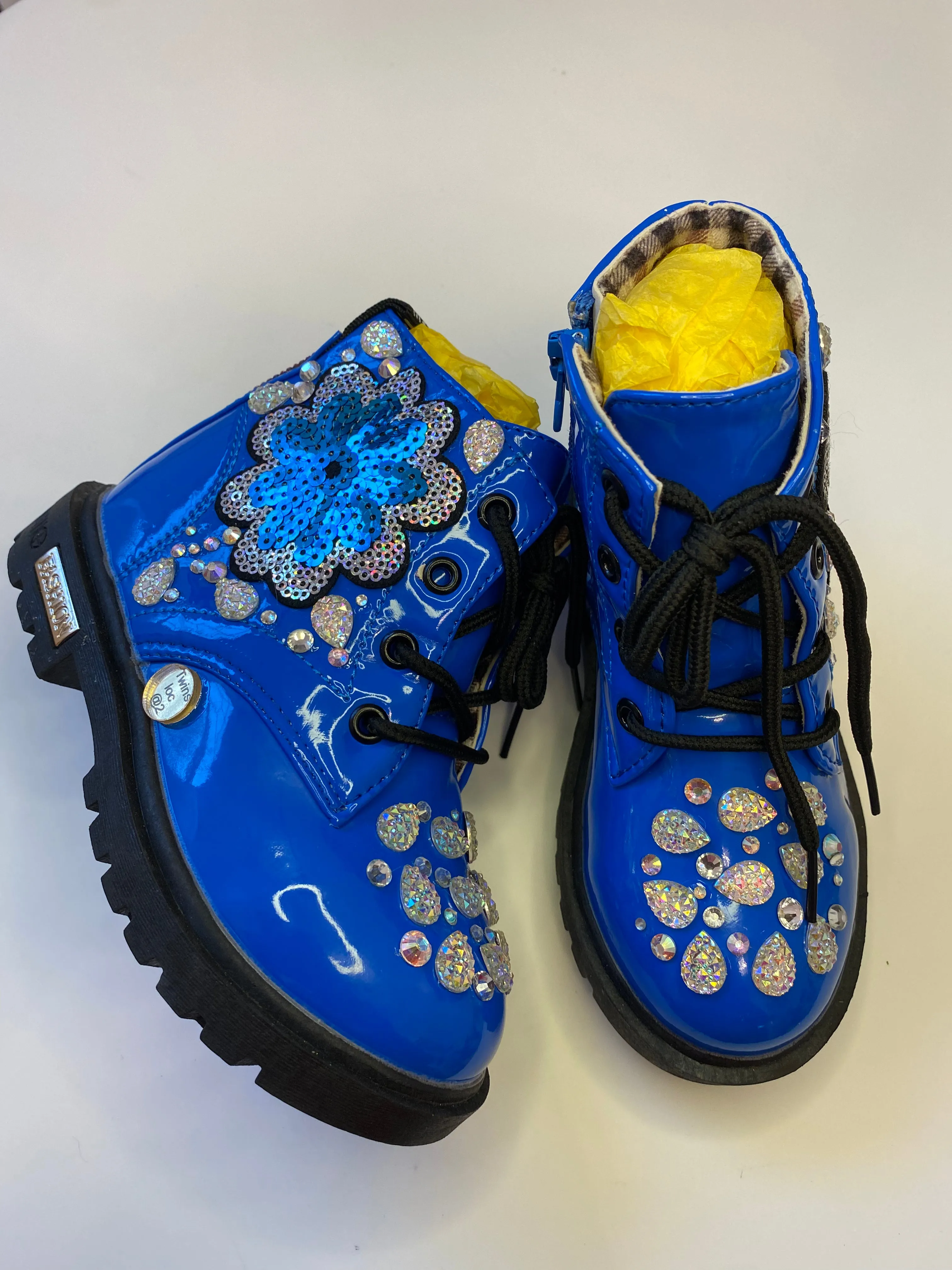 COOLING FLOWERS GIRLS CUSTOM BLUE BOOTS