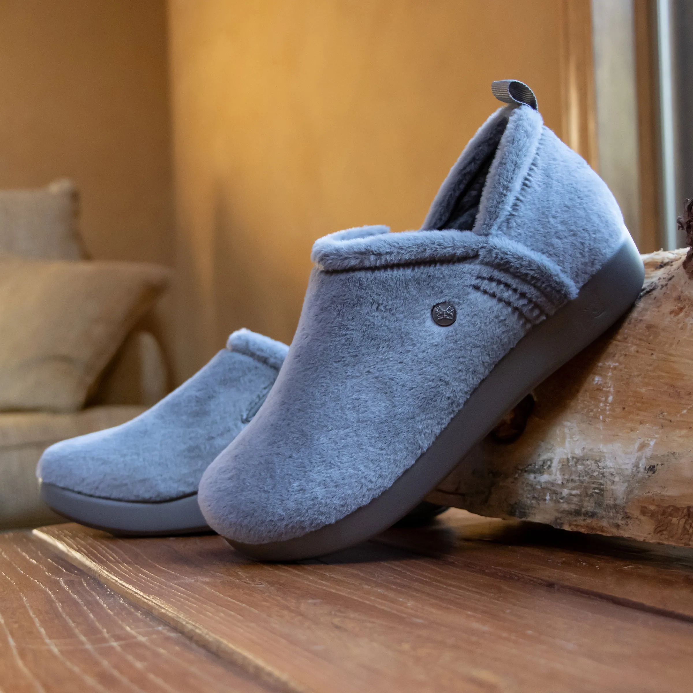 Cozee Fuzzy Wuzzy Grey Slipper