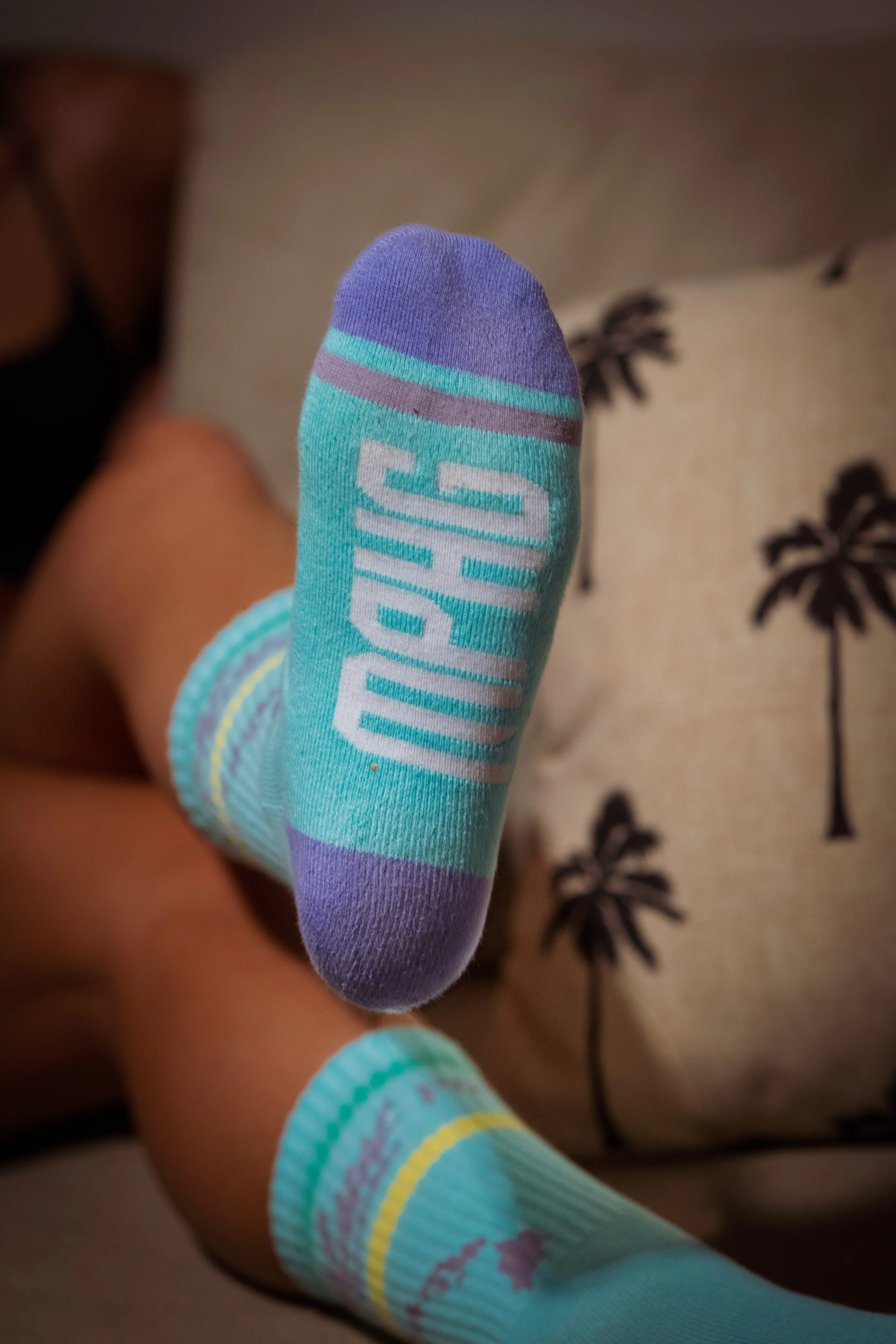 Maui High Ankle Socks