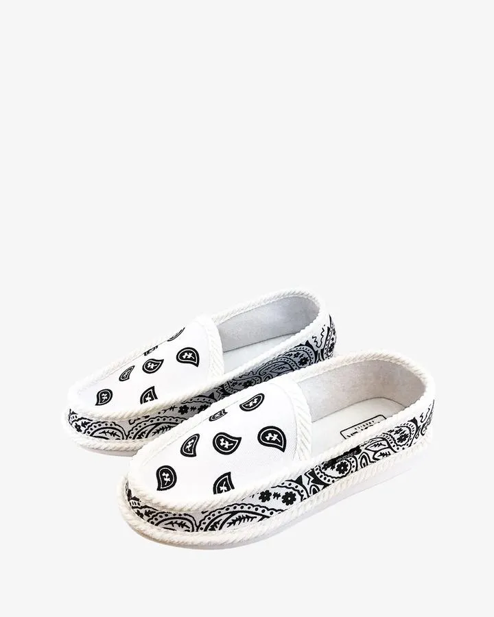 Mens Bandana Print Closed Back House Shoes