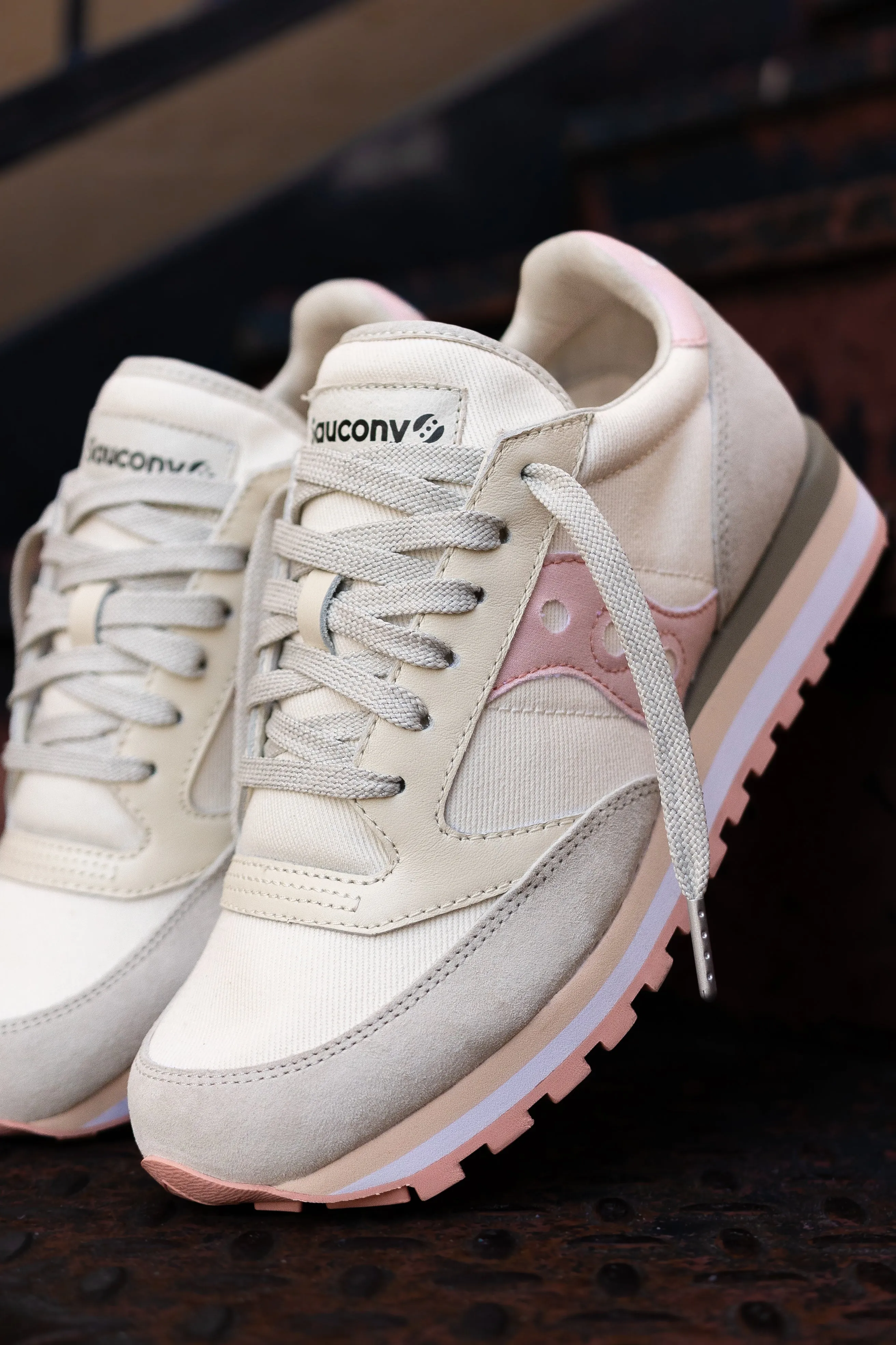 Women Saucony Jazz Triple (Beige/Salmon) S60778-2